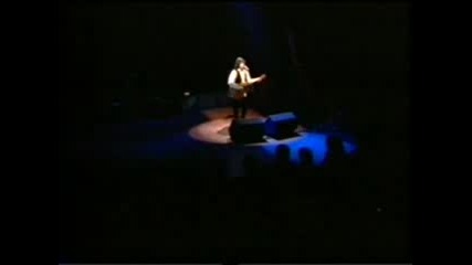 Gary Moore - The World Keeps On Turning