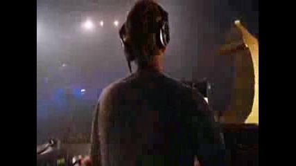 Armin Van Buuren Feat Susana - Shivers Live