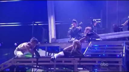 Adam Lambert -for Your Entertainment (ama 2009)
