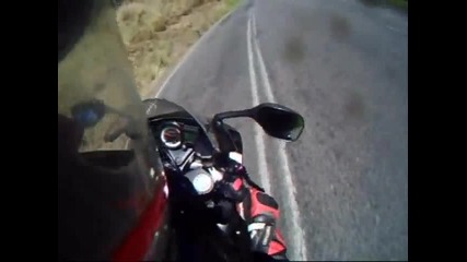 Suzuki Gsxr - 600 k9 at Sarina range 