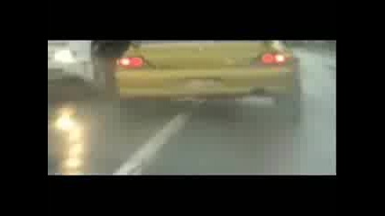 Полицай срещу мицубиши 
