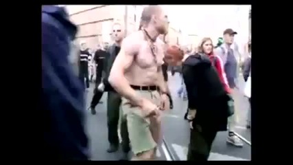 Techno Viking dances to Strong Bads The System is Down 
