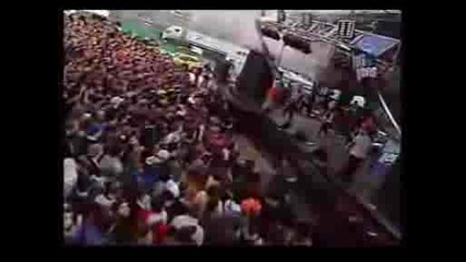 Simple Plan - Grow Up (live)