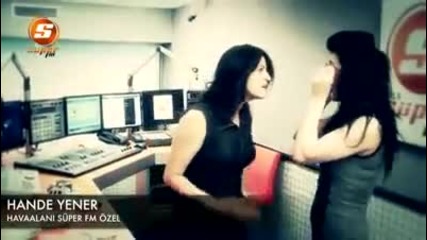 Hande Yener - Havaalani