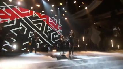 Hailee Steinfeld Performs - love Myself - На живо! - The Streamy Awards