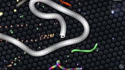 Slither.io Space Worm Street Fight - Catch Me If You Can