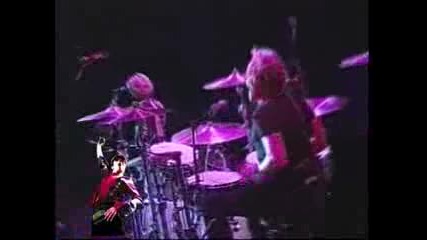 Velvet Revolver - Used To Love Her