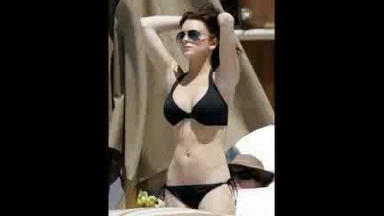 The World Of Lindsay Lohan (Bikini Show)