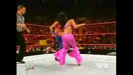 Mickie Vs Melina #1 Cont. Fot The Tittle