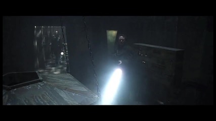 Малка част от филма - War Of The Dead