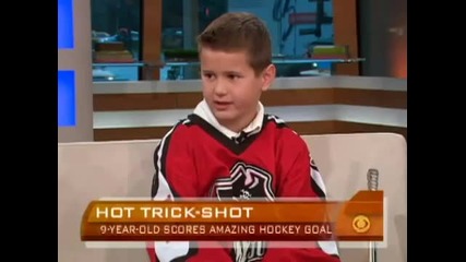 Девет годишно дете, което е хокейна звезда 