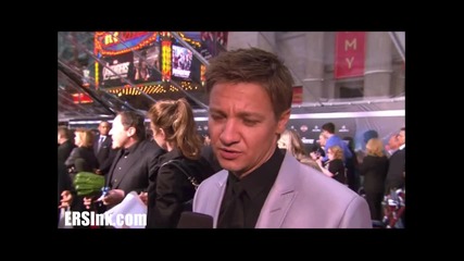 Джеръми Ренър на премиерата на филма си Отмъстителите