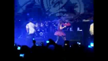 Kat Deluna Performs Run The Show In Paris