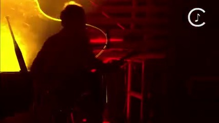 Muse - Knights Of Cydonia (live) 