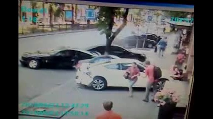 На косъм от смъртта