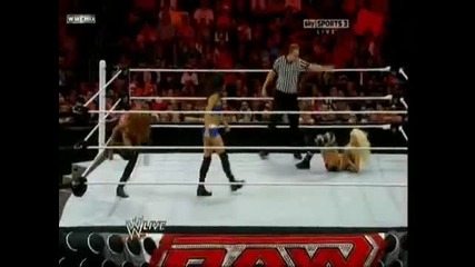 Wwe Raw Alicia Fox and Maryse vs Eve Torres and Gail Kim