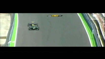 Инцидента със Mark Webber на трасето на Валенсия ! 