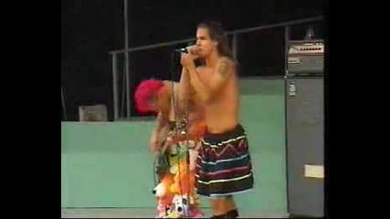 Red Hot Chili Peppers - Castle Made Of Sand