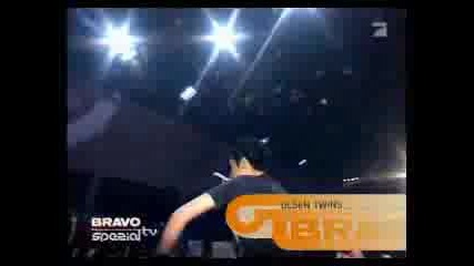 Tokio Hotel - Schrei (bravo) C(: