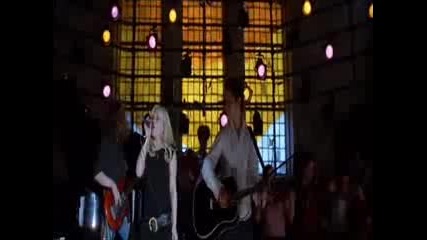 Hilary Duff - Someones watching me