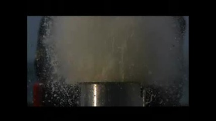 Забавен Кадър - Вода И Огън