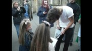 One Direction - Harry and Niall meeting fans outside hotel - Glasgow 27th February 2013
