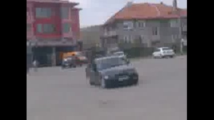 Video012.3gp