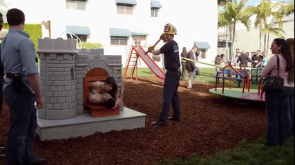 New Girl - Virgins s02e23 xvid (пълен епизод)