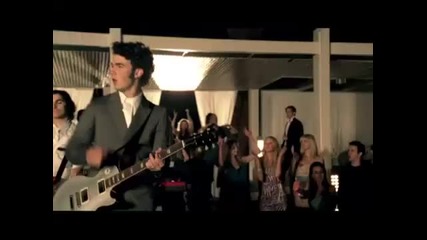 jonas brothers - burning up