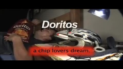 Страхотна реклама на чипс - doritos ( смях ) 