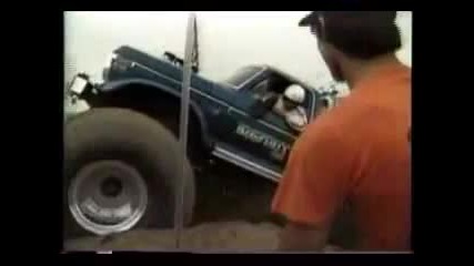 4x4 Monster Truck Hill Climb