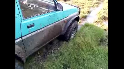 Daihatsu Feroza Offroad Bg