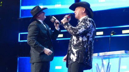 Jeff Jarrett & Road Dogg sing "With My Baby Tonight": WWE Hall of Fame 2018 (WWE Network Exclusive)