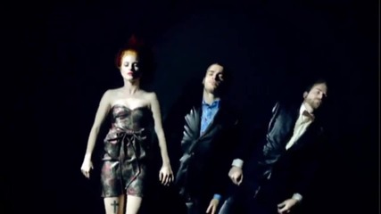 + Превод! Paramore - Monster (официално видео) *високо качество*