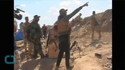 Iraqi Offensive on Tikrit Stalled for Third Day