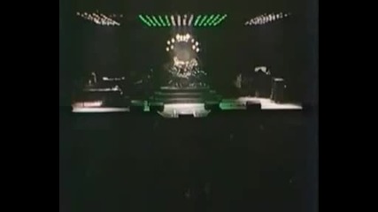 Queen - Live in Tokio 1979 (1/4) 