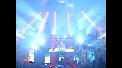Wrestlemania 18 Drowning Pool - Tear Away