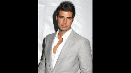 {{{ Jencarlos Canela }}}