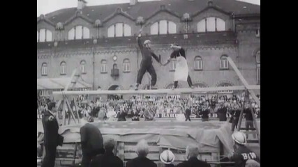 Jive Bunny & The Mastermixers - Can Can You Party