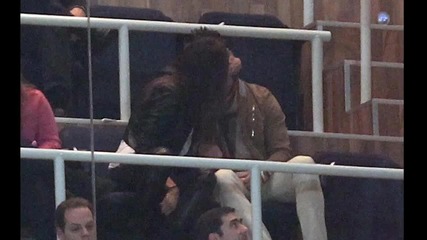 Кристиано Роналдо се целува с Ирина Шейк