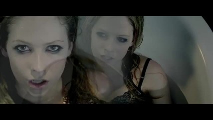 Avril Lavigne - Wish You Were Here | Oficial Video |