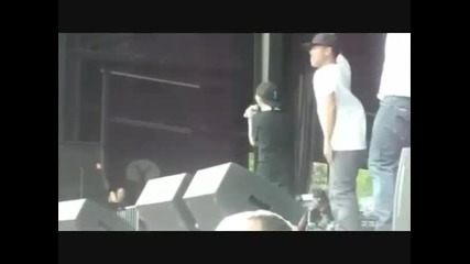 Justin Bieber Dancing