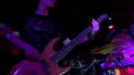 Изолирбанд - Living after midnight (live)