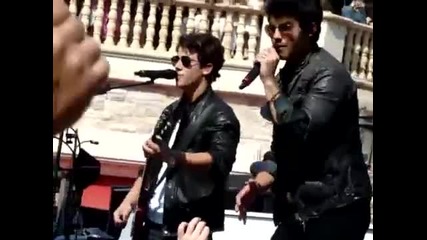Jonas Brothers - Play My Music on 15th May 2010 at the Grove 