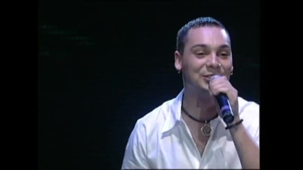 Darko Filipovic - Ona, ona ( Zvezde Granda 2005 - finale )
