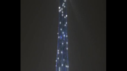 Айфеловата кула нощем през 2008 - ма