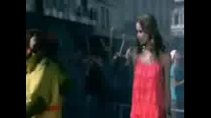 опасно маце
