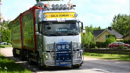 Slideshow of truck 76 (hd 720p) my 700th video clip
