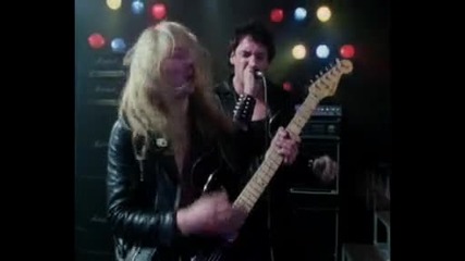 iron maiden - women in uniform