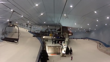 Ski Dubai – на ски при 40 градусова жега